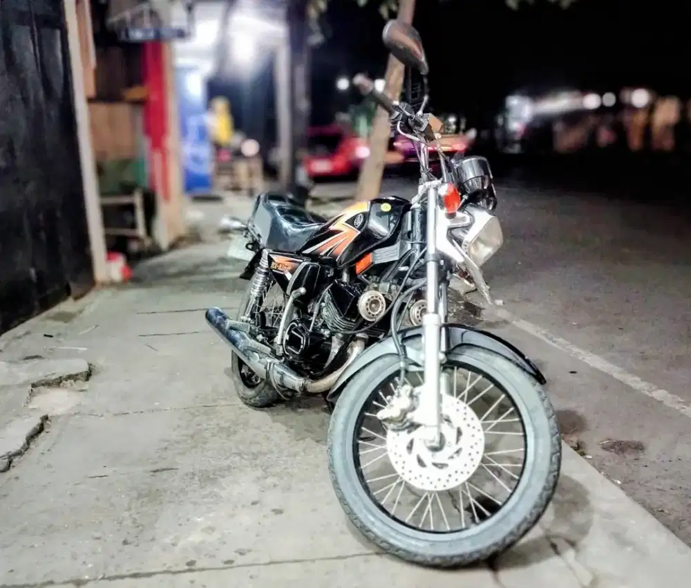 YAMAHA RX KING ISTIMEWA