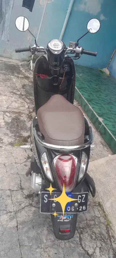 Scoopy stylish thn 2016