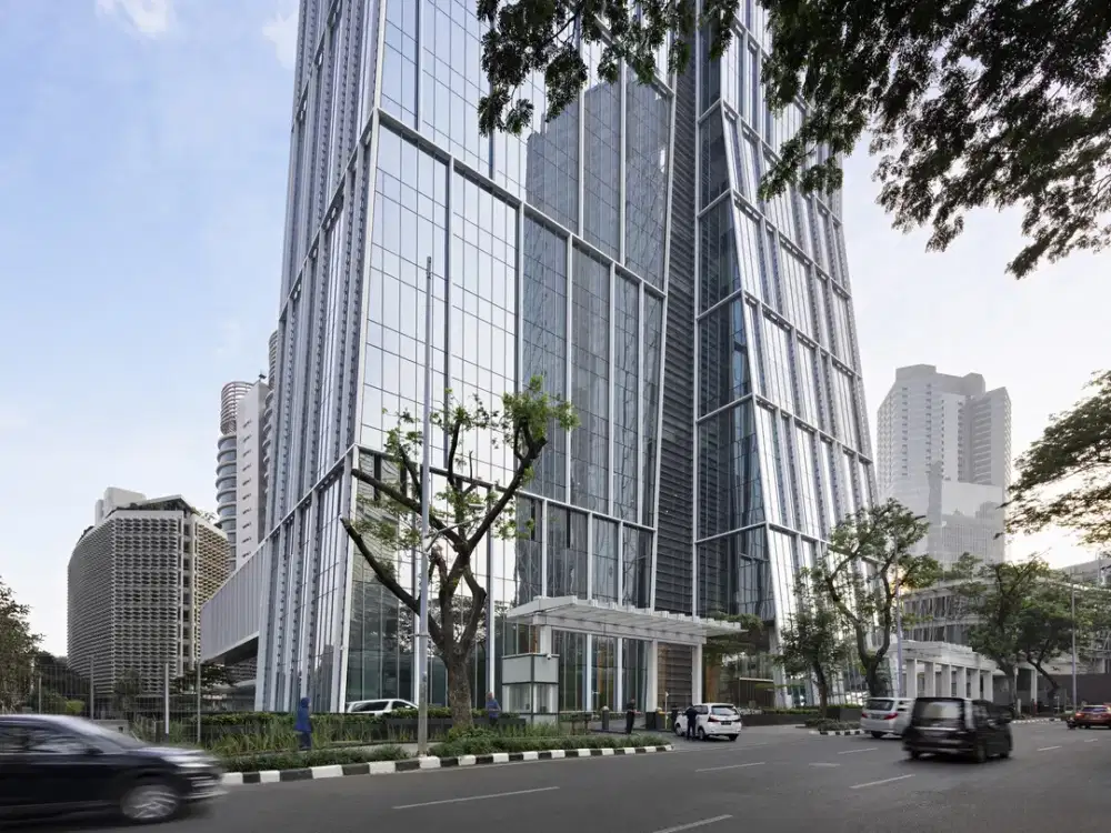 Sewa Ruang Kantor di Sequis Tower, Kawasan Bisnis Sudirman, Jakarta Selatan