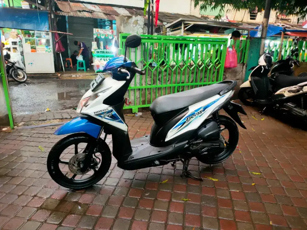 Honda Beat 110 PGM-FI Tahun 2015