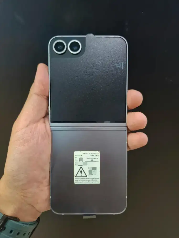 Samsung Z Flip 6 12/256