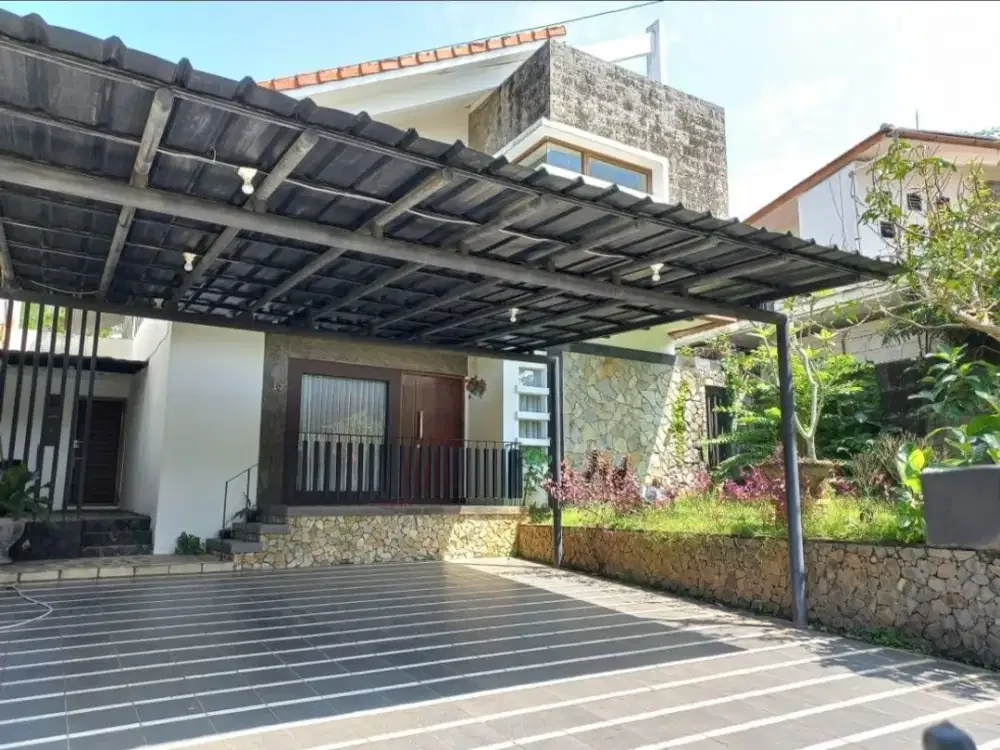 Rumah Siap Huni Full Furnish di Sentul City