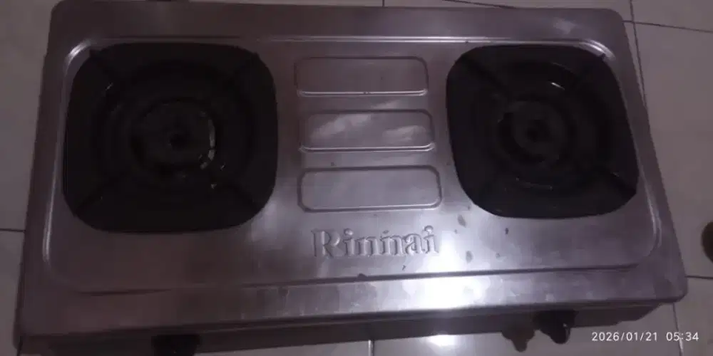Kompor gas Rinai dua tungku
