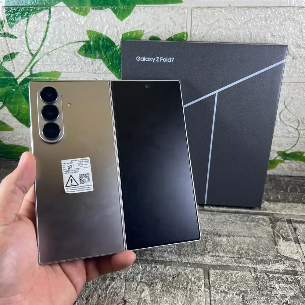 Samsung galaxy Z Fold 7 Ram 12/256 GB Pemakaian 1 minggu