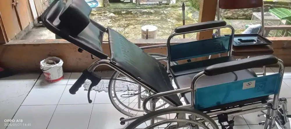 Kursi Roda Commode (2-in-1) Bekas Berkualitas