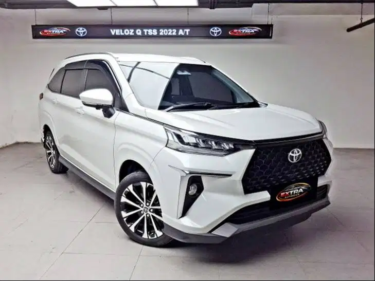 Toyota Veloz 1.5 TSS 2022 AT Istimewa #JER#