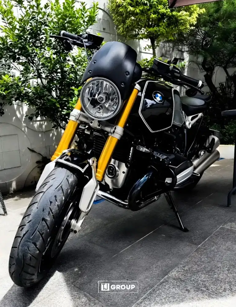 FOR SALE!! BMW RNINET ROADSTER 2015