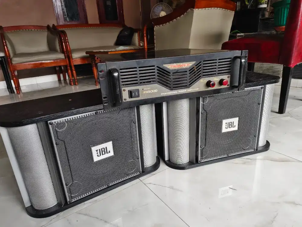 SPEAKER JBL RM10 DAN POWER AMP