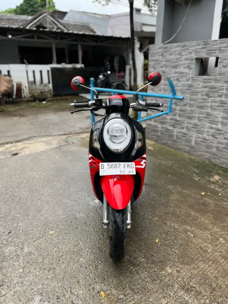 Scoopy 2022 Pajak On