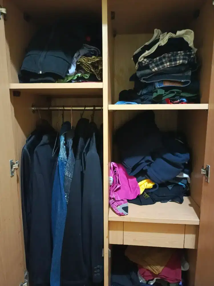 Jual cepat lemari, kulkas dll