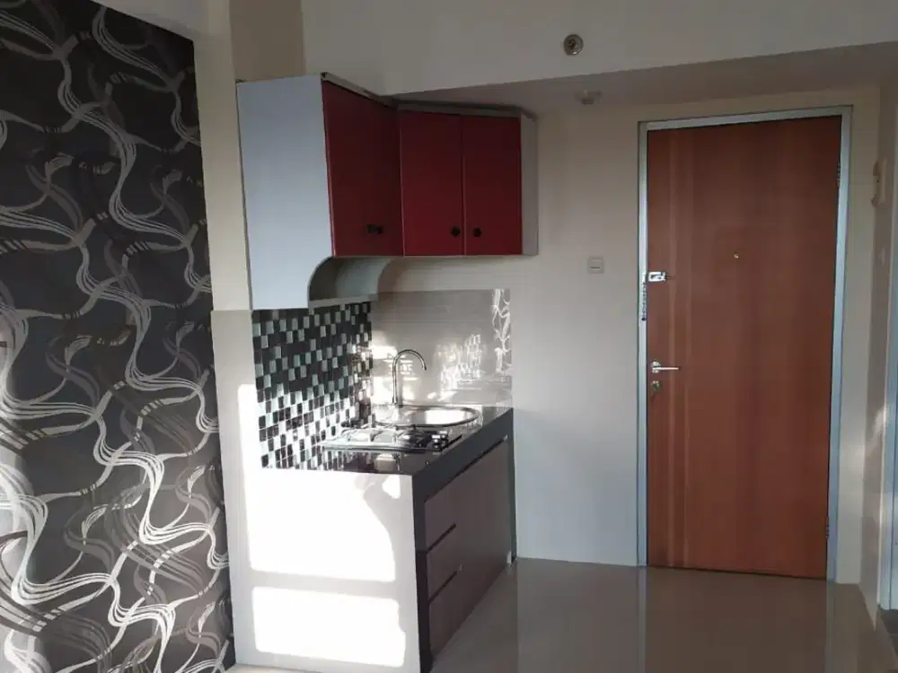 Apartemen Puncak Permai A lantai 18 Sudah renovasi, Fully New Furnished