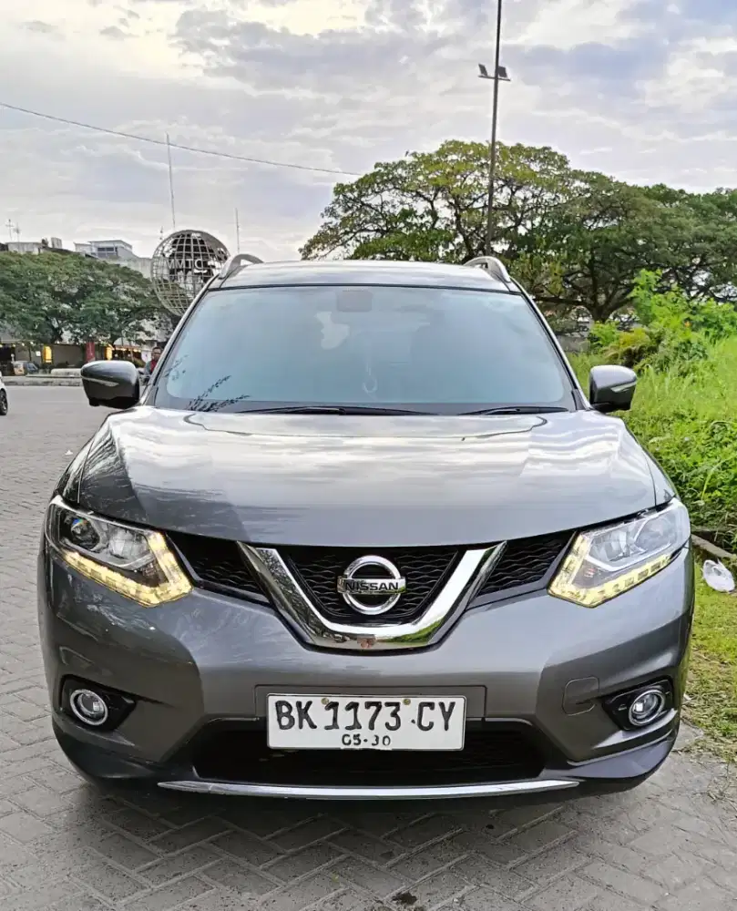 NISSAN XTRAIL 2.5 T32 AT 2015