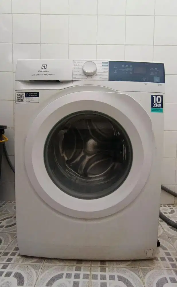 Mesin Cuci Electrolux (Second pemakaian 2 tahun)