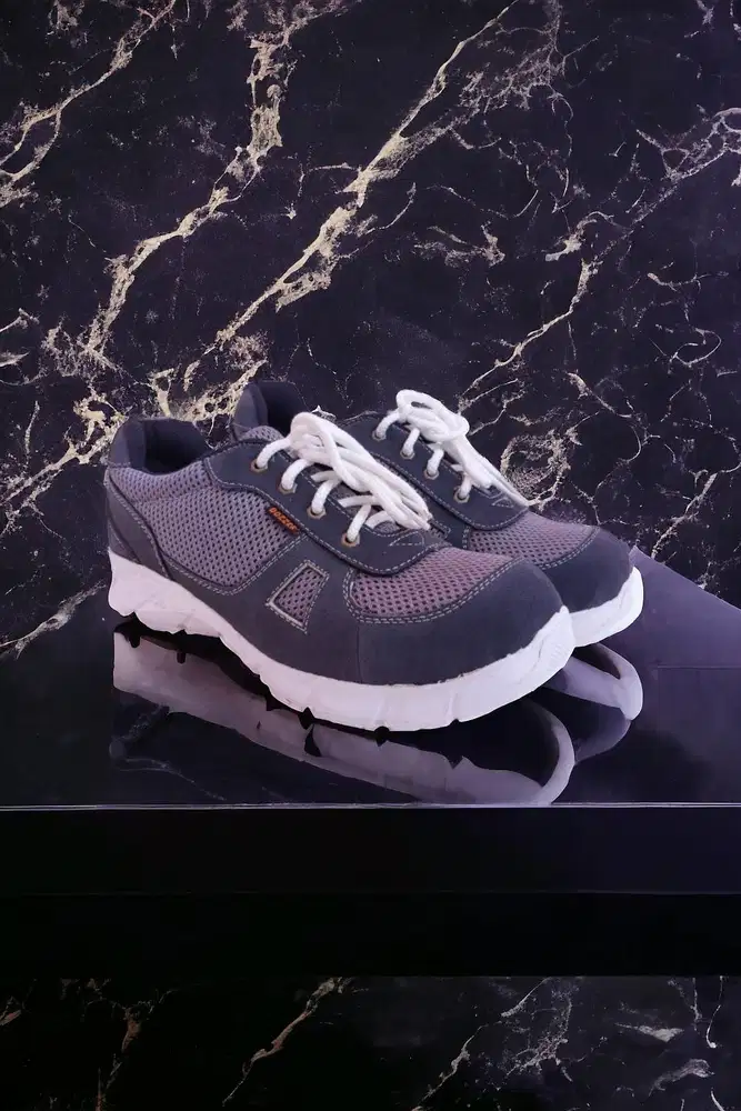 Recommended Sepatu safety operator forklift Karawang