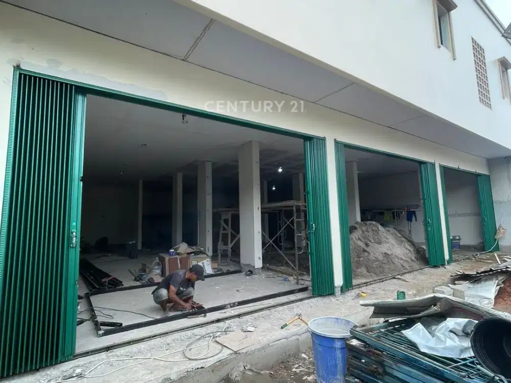 Ruko Gandeng 3 Unit Area Strategis Af17573