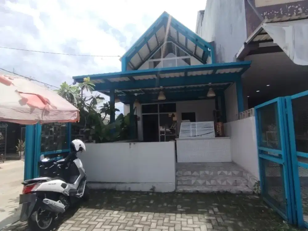 Ruko ala cafe siap pakai di cibaduyut
