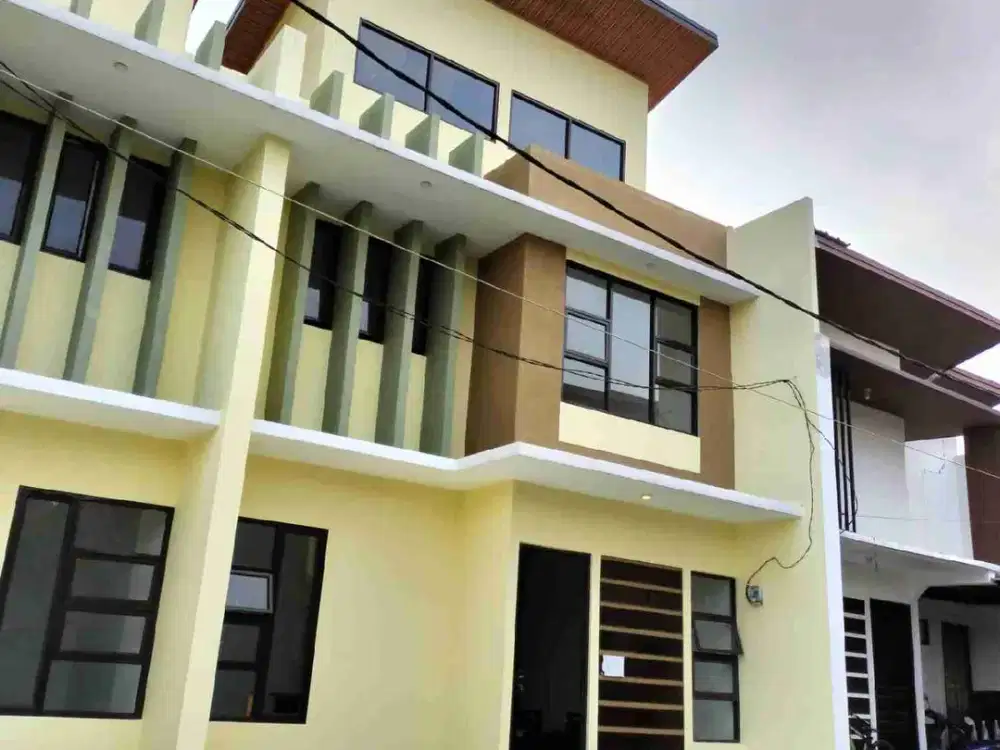 dijual rumah 2 lantai model american clasic depok