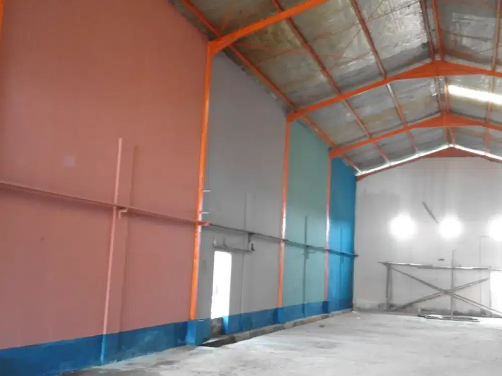 Di Jual Pergudangan Luas 1050m² & Bebas Banjir