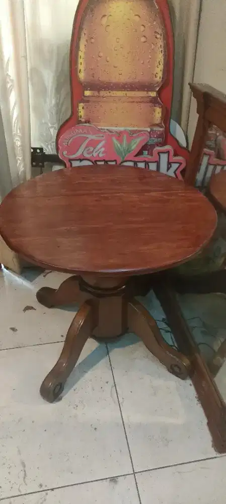 Meja Bulat / Meja Bundar (MULUS)