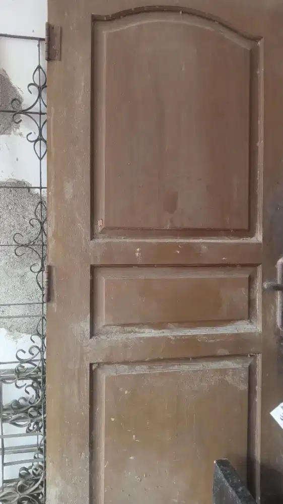 Dijual pintu ruang tamu or kamar dengar teralis jendela 700rb