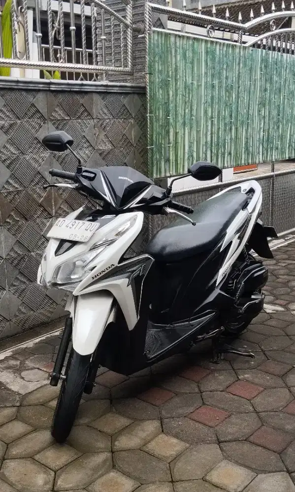 Vario 125cc KZR
