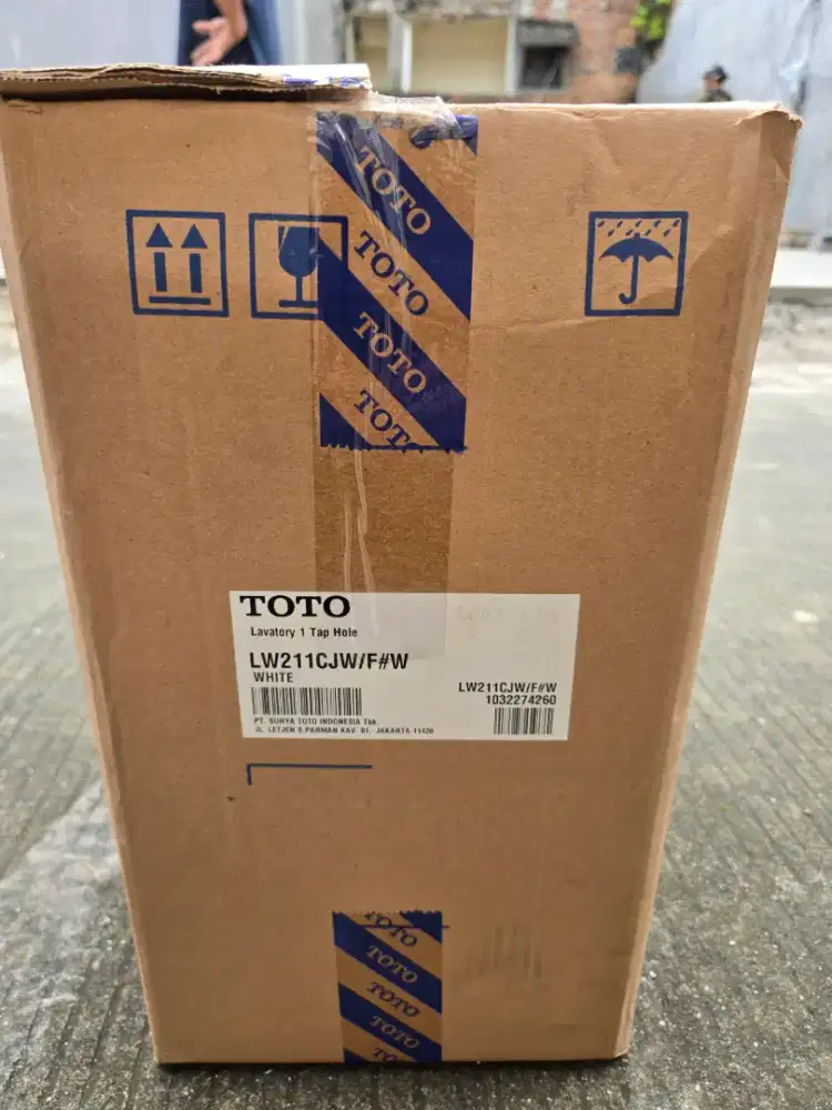 Wastafel Toto lw211cjw/f#w