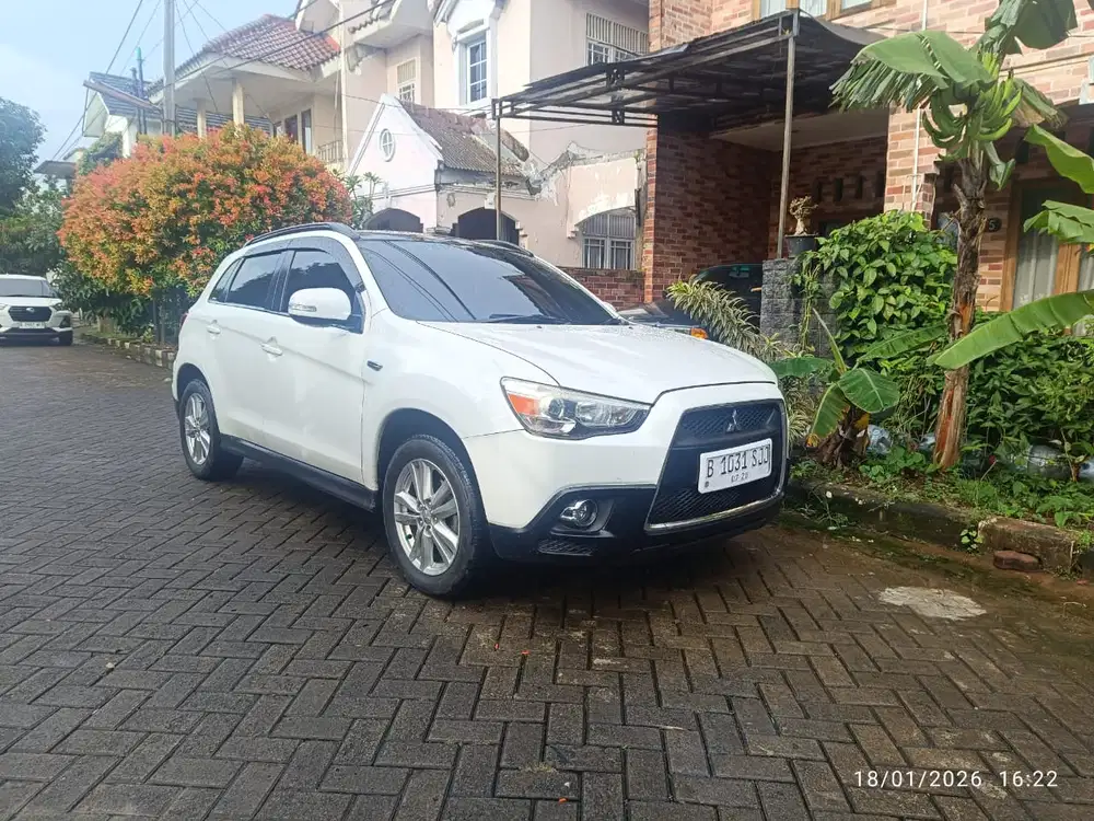 Mitsubishi Outlander 2013 Bensin