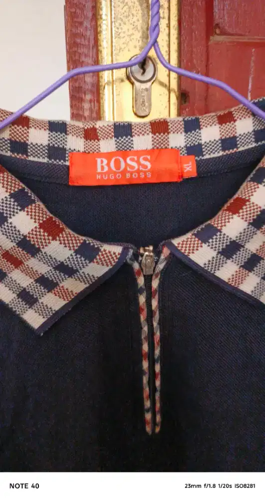 Baju polo Hugo Boss