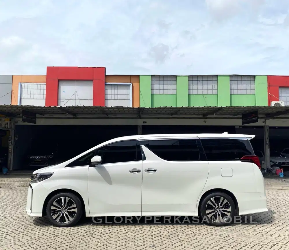 Toyota Alphard 2.5 SC PS 2023/ 2024 KM 4rb ANTIK