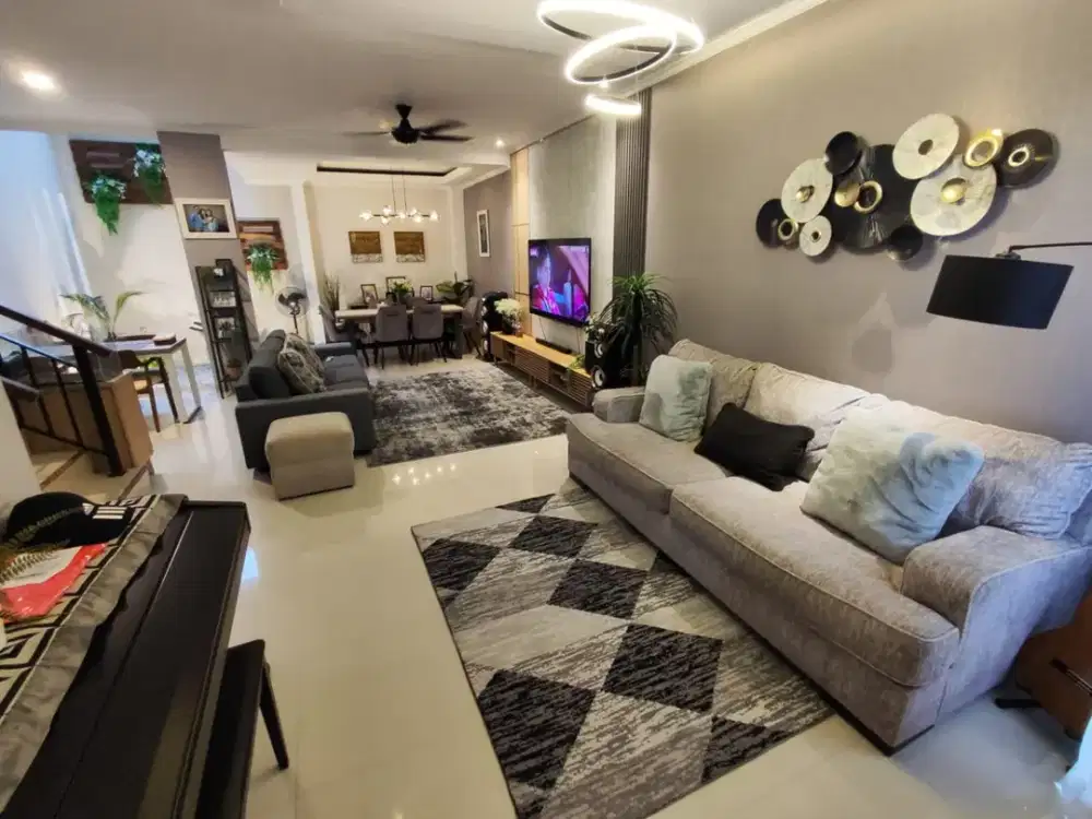 Rumah Bagus Siap di Huni CLUSTER BOHEMIA-GDG SRP