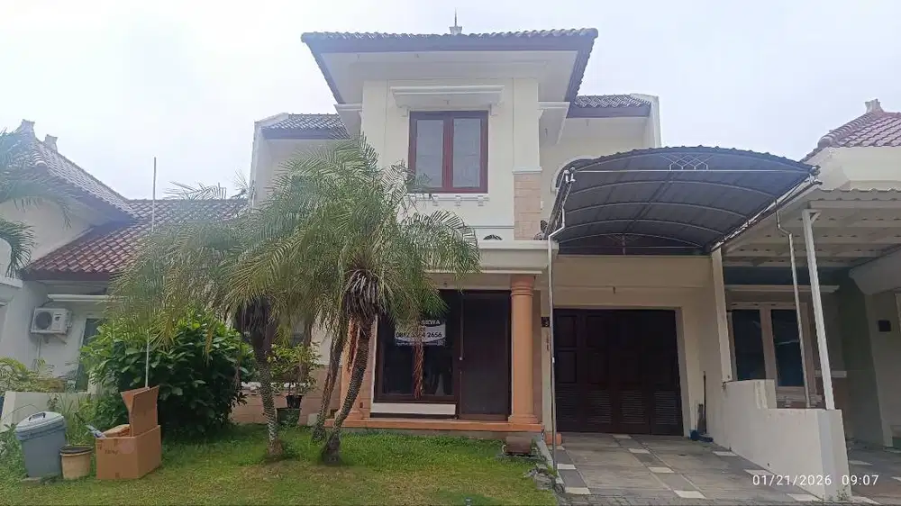 Rumah 2 lantai kosongan homey di Citraland lokasi depan dekat Unesa