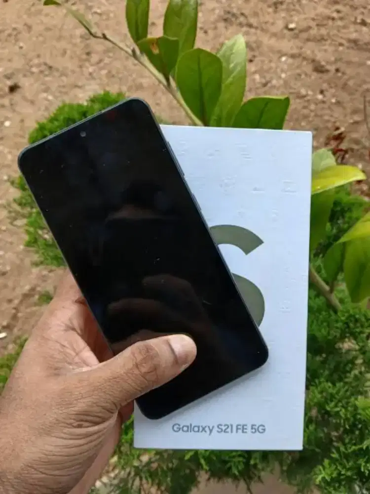 Samsung s21fe 8/128GB fullset