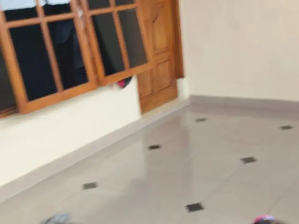 Dikontrakan rumah hadap timur