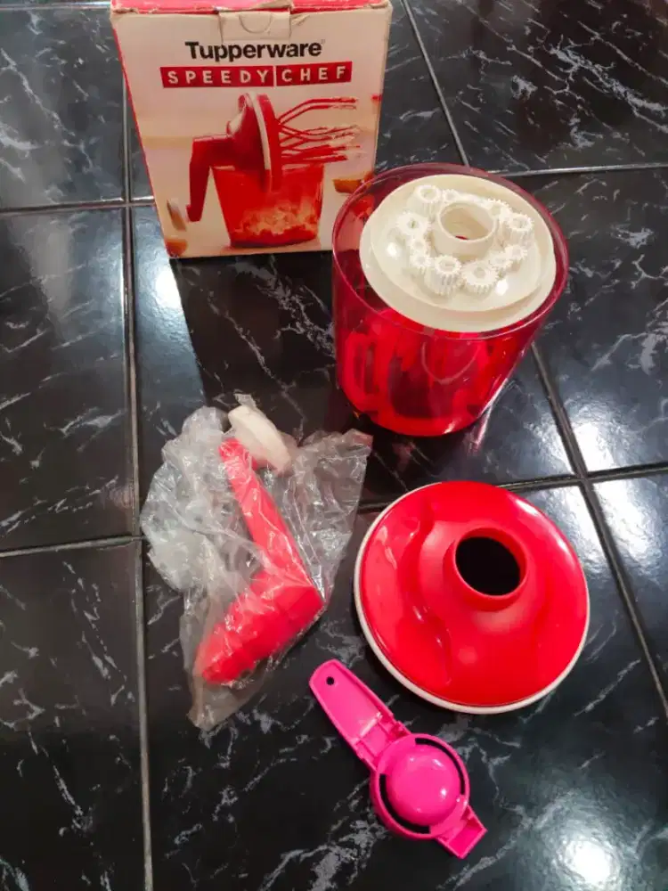 Pengupas dan pengiling bawang