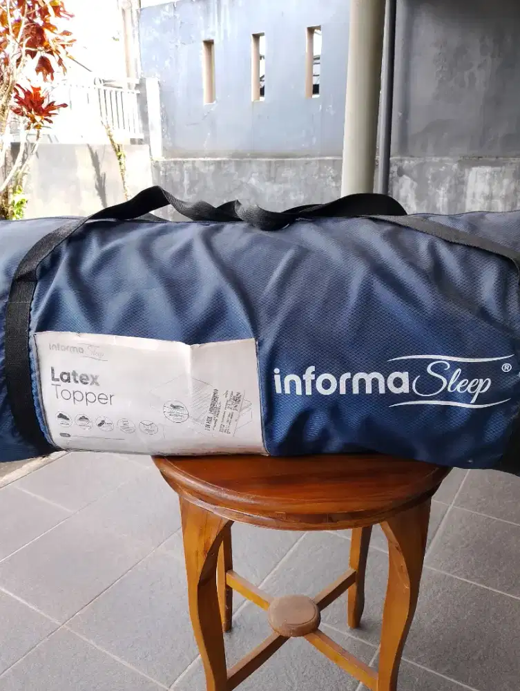 Matras untuk pelapis kasur atau untuk digelar