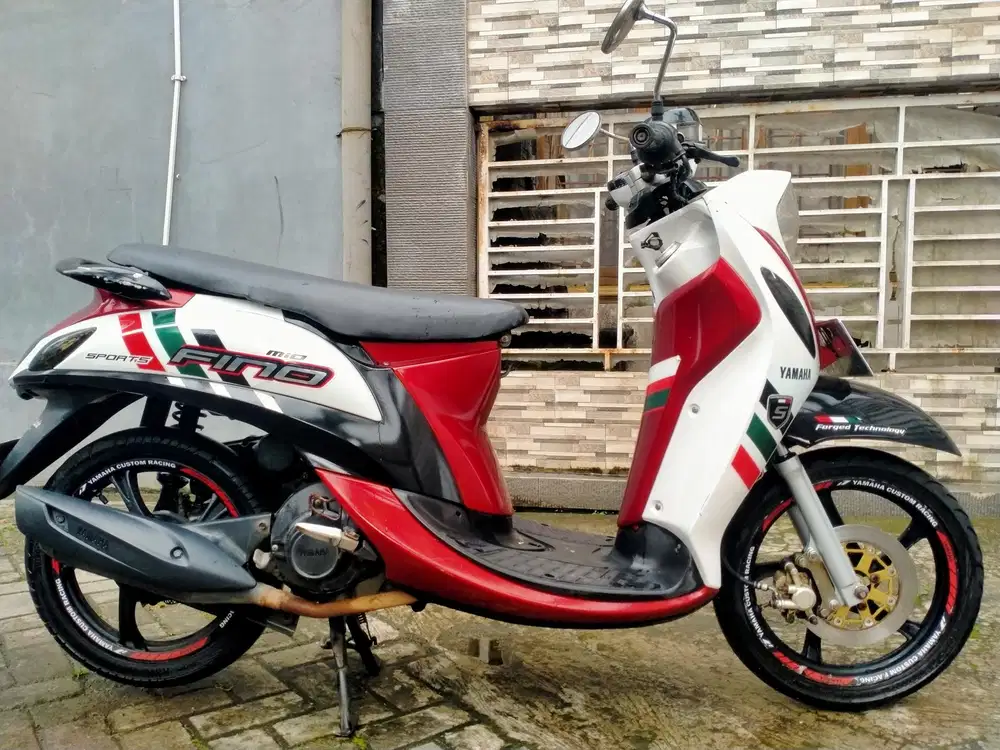 Yamaha Fino injeksi lengkap motor sehat keterangan detail dibawah