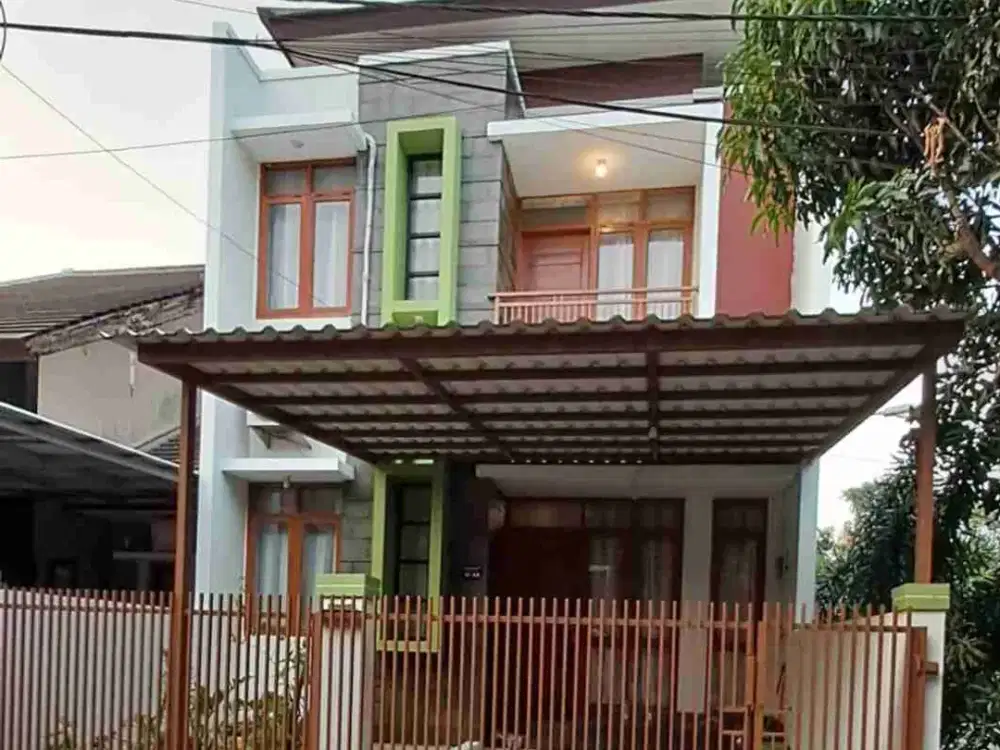 DI SEWAKAN RUMAH 2 LANTAI DI TAMAN PERSADA BANDUNG