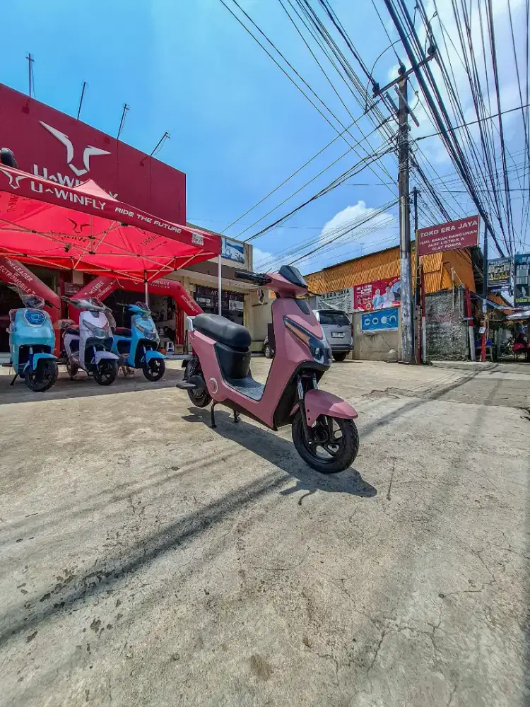 PROMO AWAL TAHUN!! SEPEDA LISTRIK UWINFLY D75, BAGASI LUAS, BERGRANSI