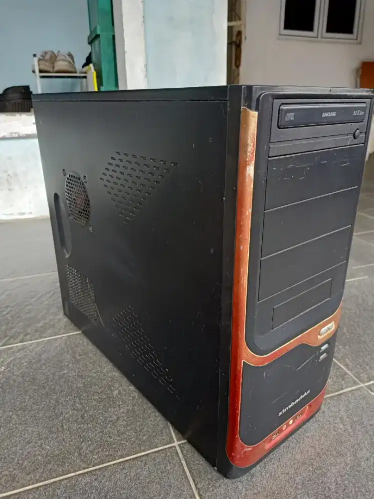 Komputer pc simbadda minus