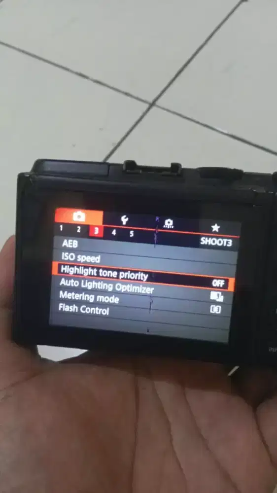 Canon M3 Mirorless Lengkap Fungsi normal Minus GK ngaruh