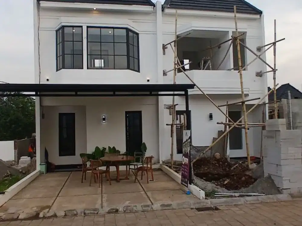 CLUSTER BERNUANSA AMERICAN CLASSIC 2 LANTAI, NEMPEL JAKARTA SELATAN DAN TANGERANG SELATAN