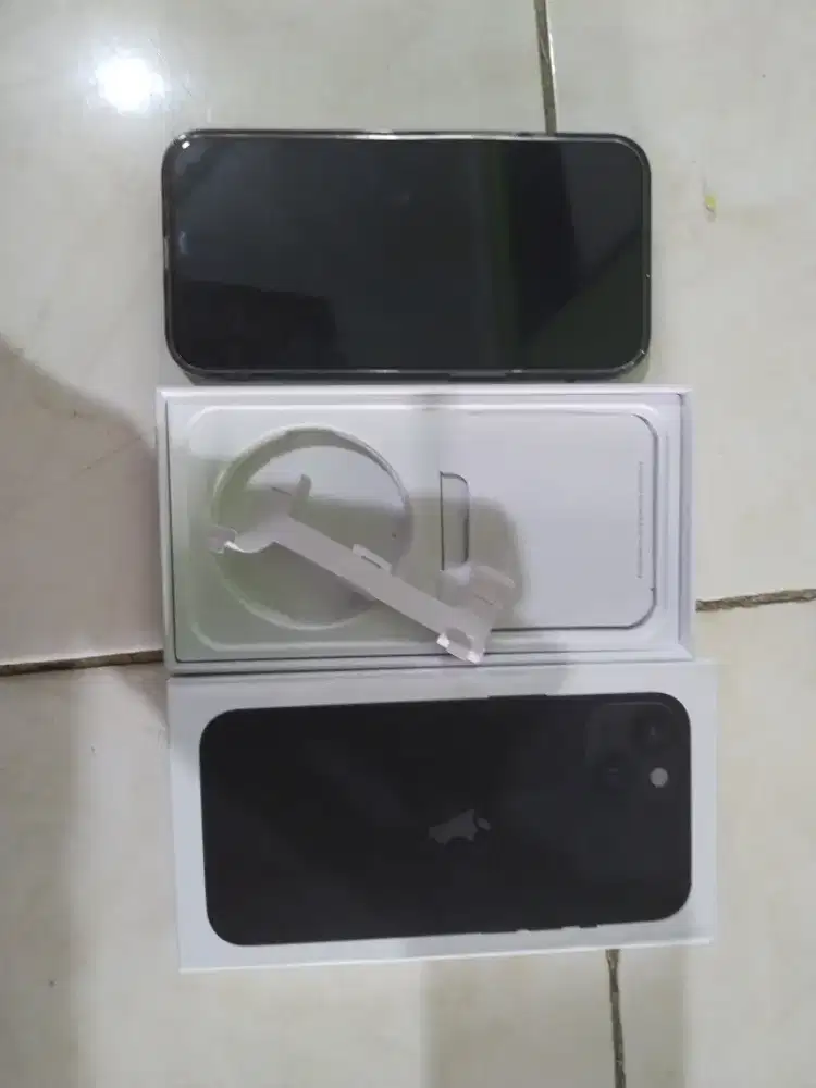iPhone 13 Basic INTER RAM 4GB 128GB