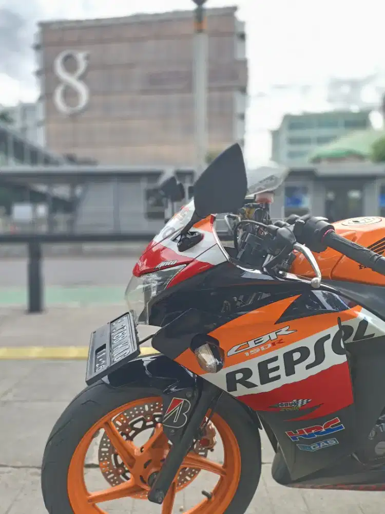 Di Jual Honda CBR 150R CBU Thailand