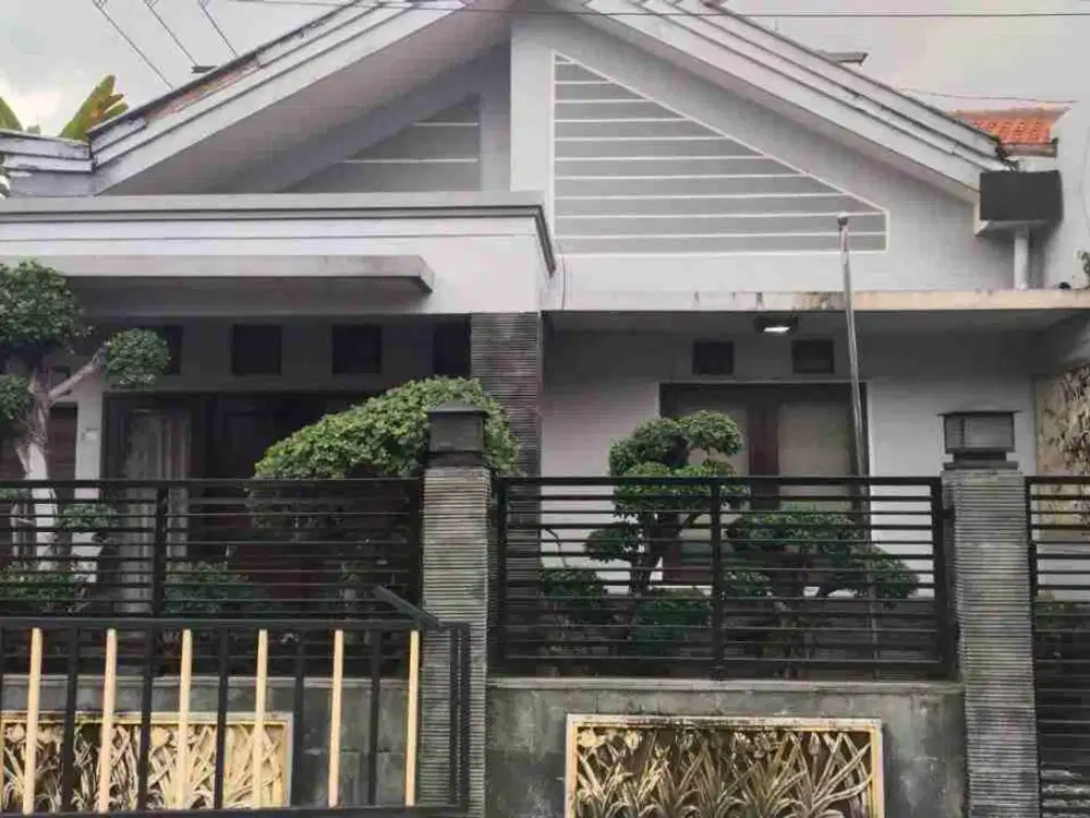 KETINTANG BARU BAWAH PASAR‼️Rumah 2 Lantai  Murah Lebar 10 dekat POLDA A.YANI