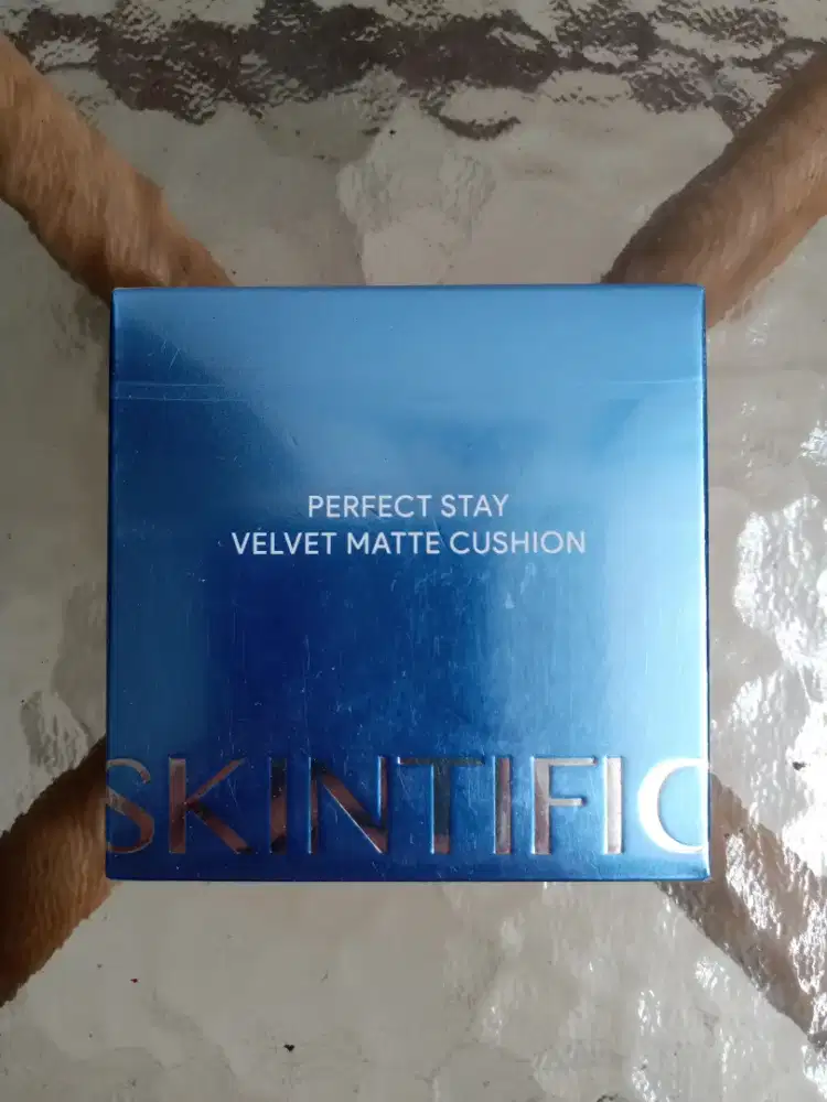 SKINTIFIC PERFECT STAY VELVET MATTE CUSHION