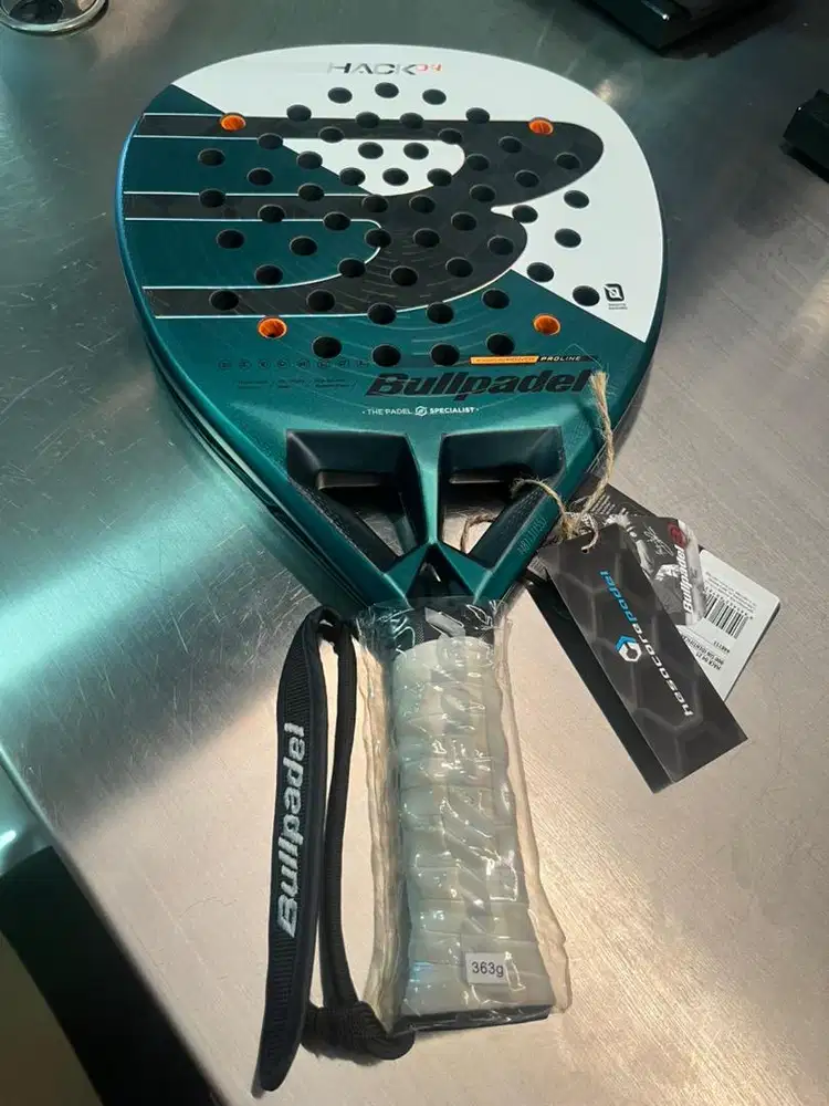 Jual Bullpadel Hack 04 by Paquito Navarro