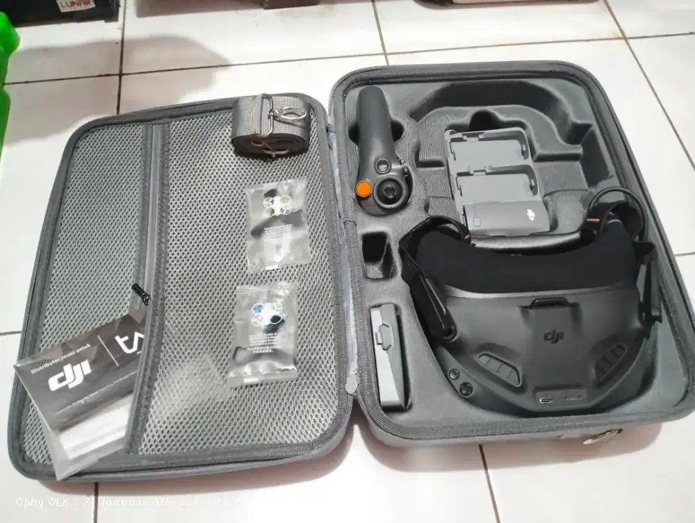 DJI Googles N3, motion 3 dan 2 batre plus hub charging Neo 2