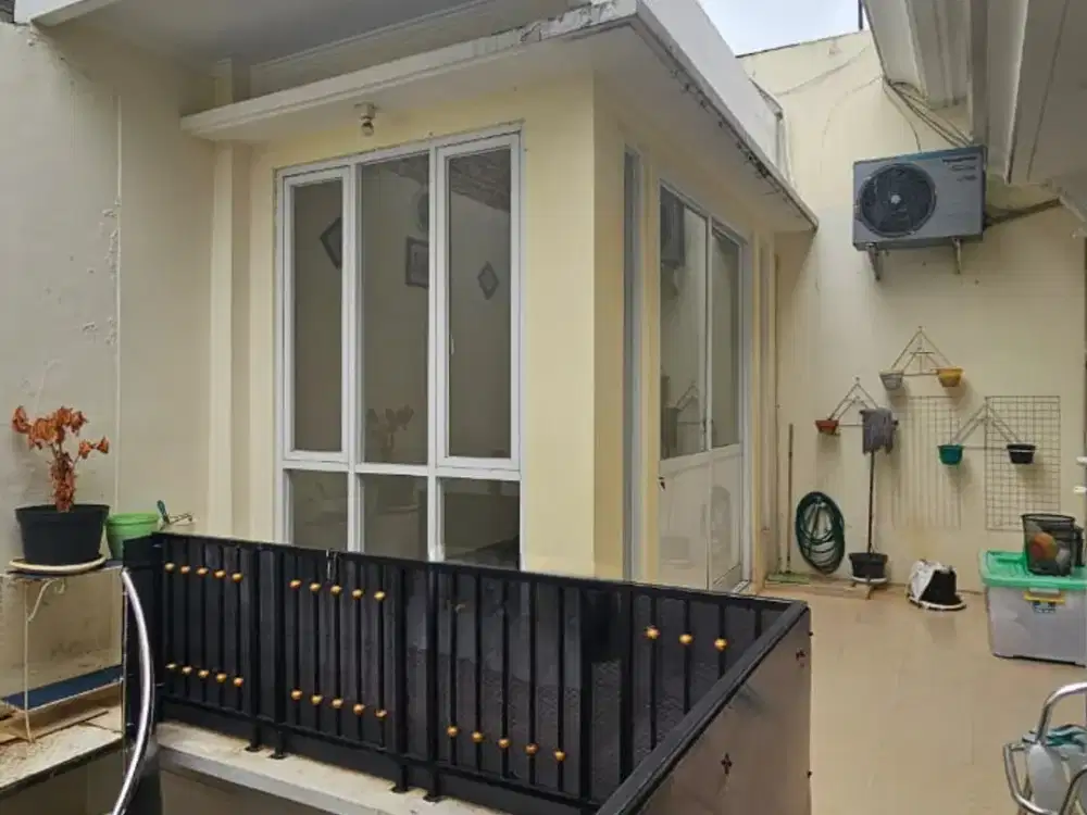 Rumah Bagus Sudah direnovasi di Cluster Royal Residence di Pulogebang - Cakung - Jakarta Timur
