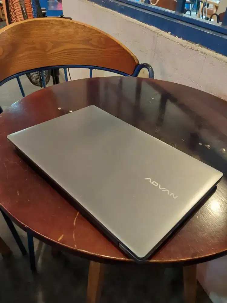 Advan Tbook 14 inchi