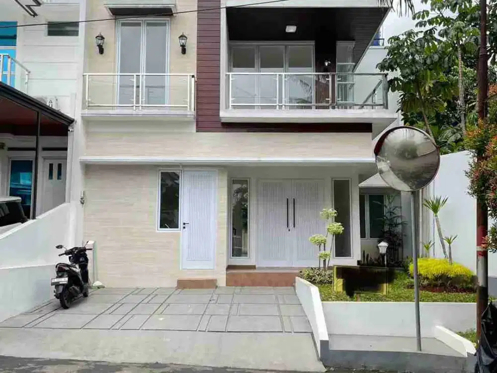 Dijual Rumah Modern Dalam Town House Cilandak